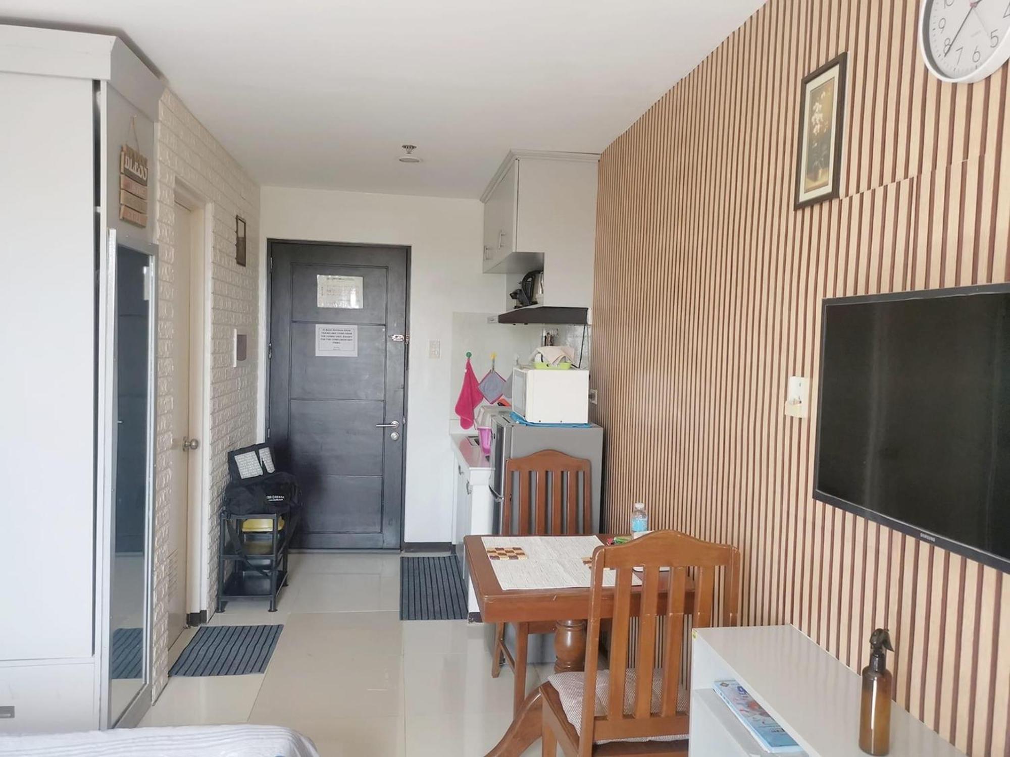 Unit 1109 Cityscape Residences Bacolod Exterior photo